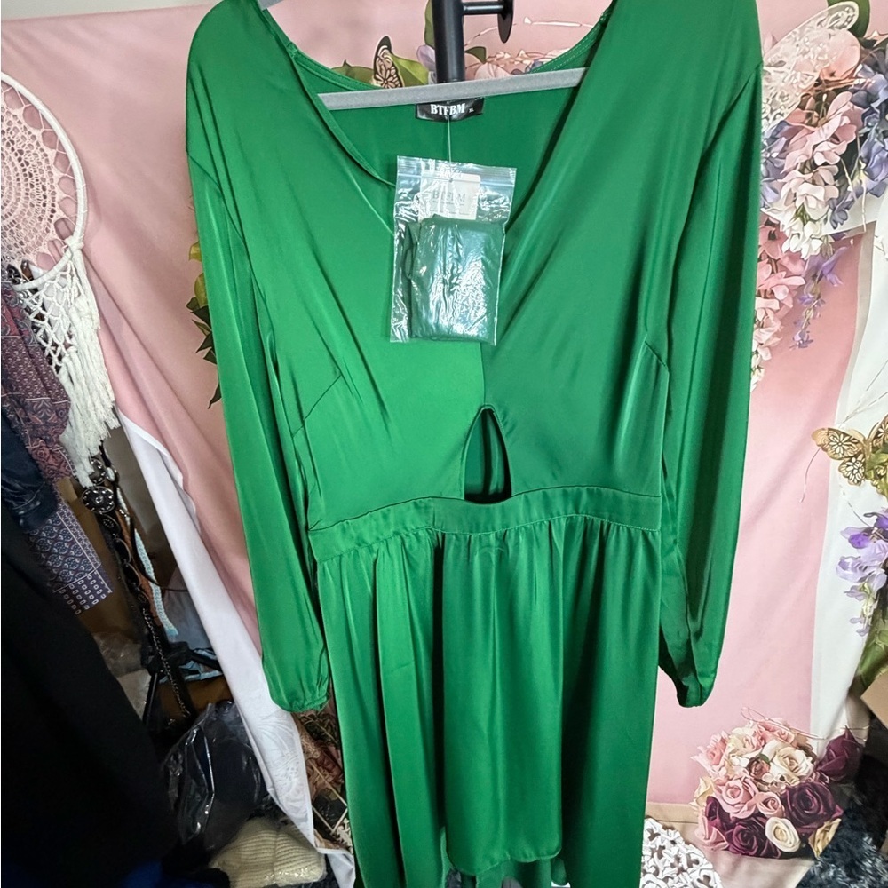 Elegant Green Women's Dress by BTFBM NWT SIZE XL - Picture 3 of 8